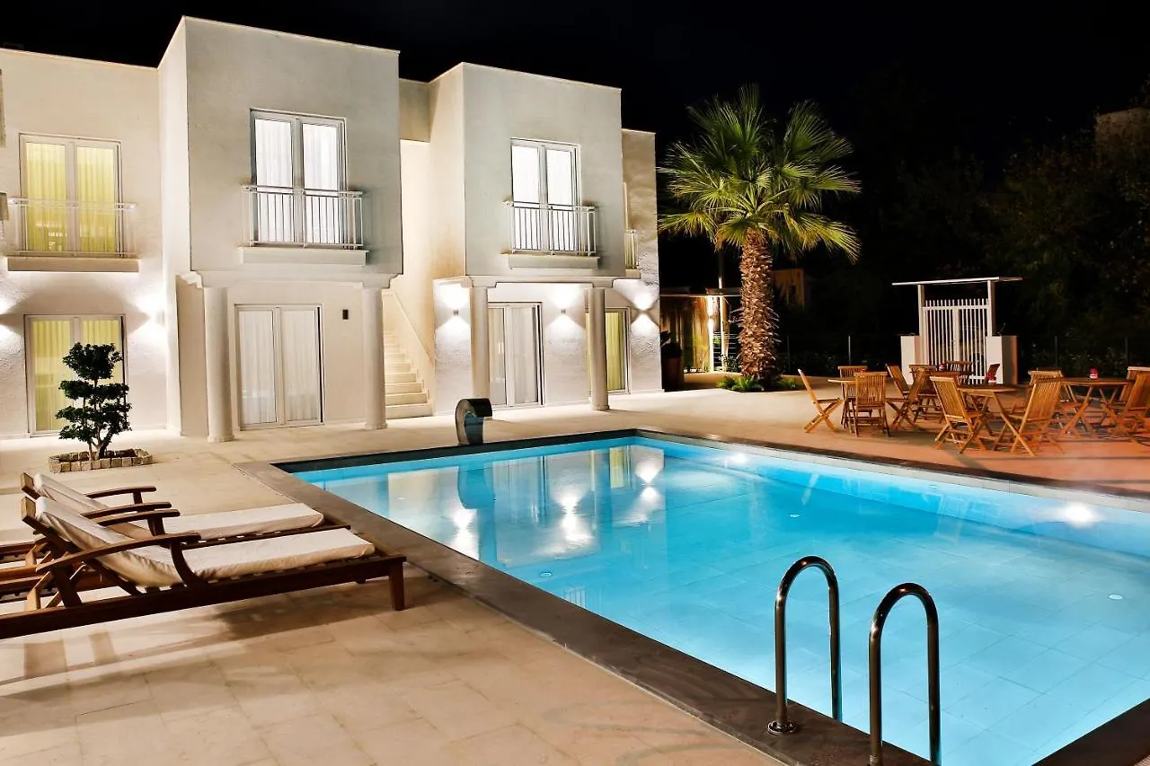 Sub Yalikavak Hotel Bodrum 5*,
